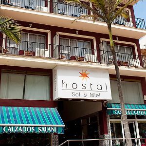 Hostal Sol Y Miel